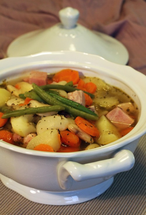 Niin helppoa ja niin hyvää. Ota toinenkin lautasellinen!