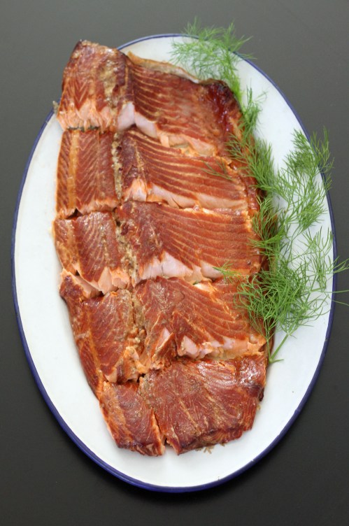 Kesäsuosikki: savustettu kirjolohi.