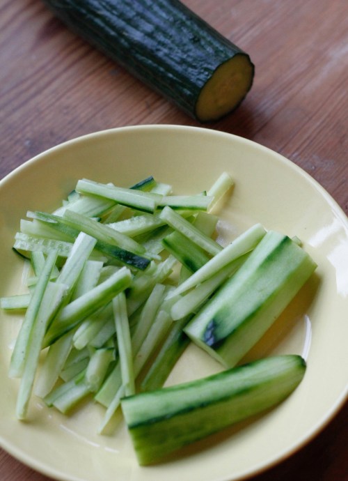 Kurkku on tässä viinikastikkeessa se juttu. 